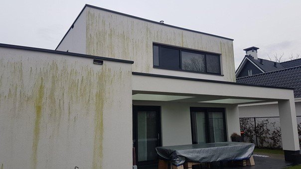 vuile crepi gevel voorbeeld